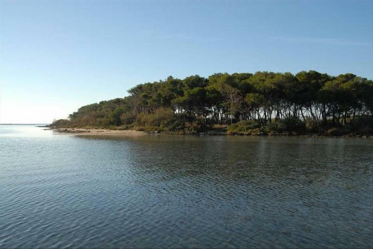 Villa Zizzari A Due Passi Dal Mare Torre Lapillo Exterior foto